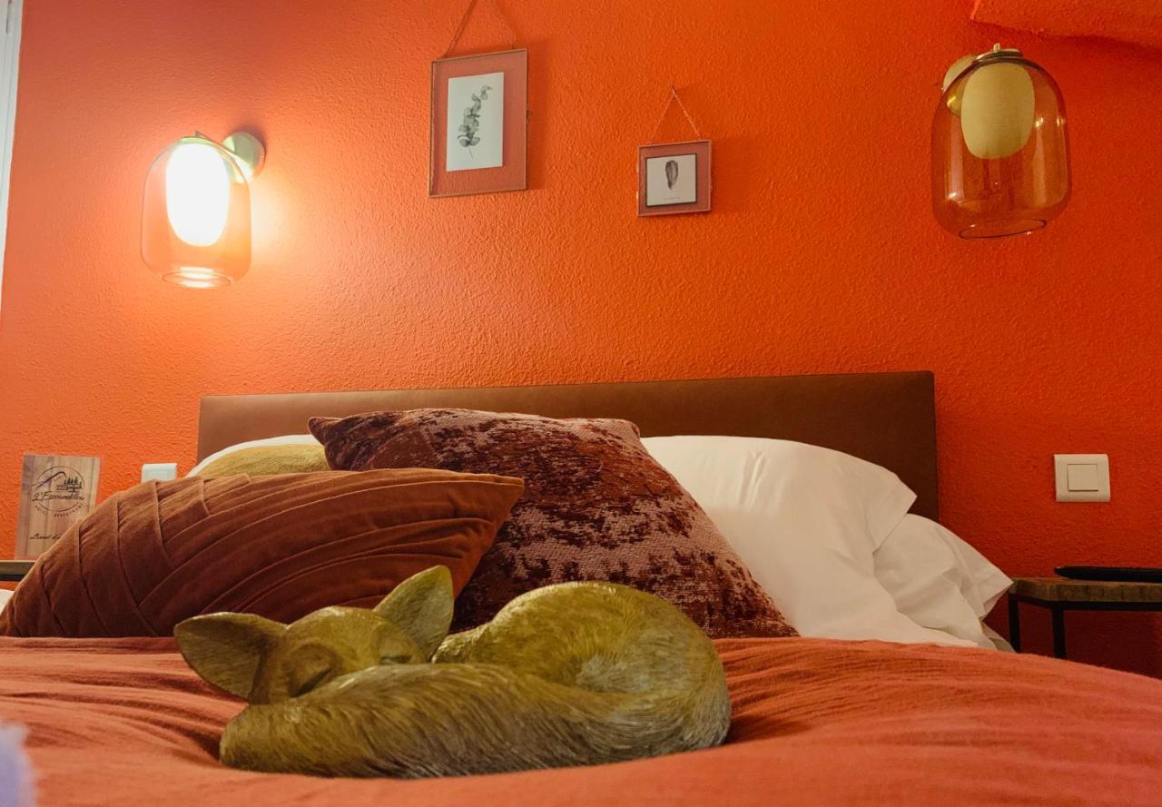 L'Escoundillou Otel Saint-Jacques-des-Blats Dış mekan fotoğraf