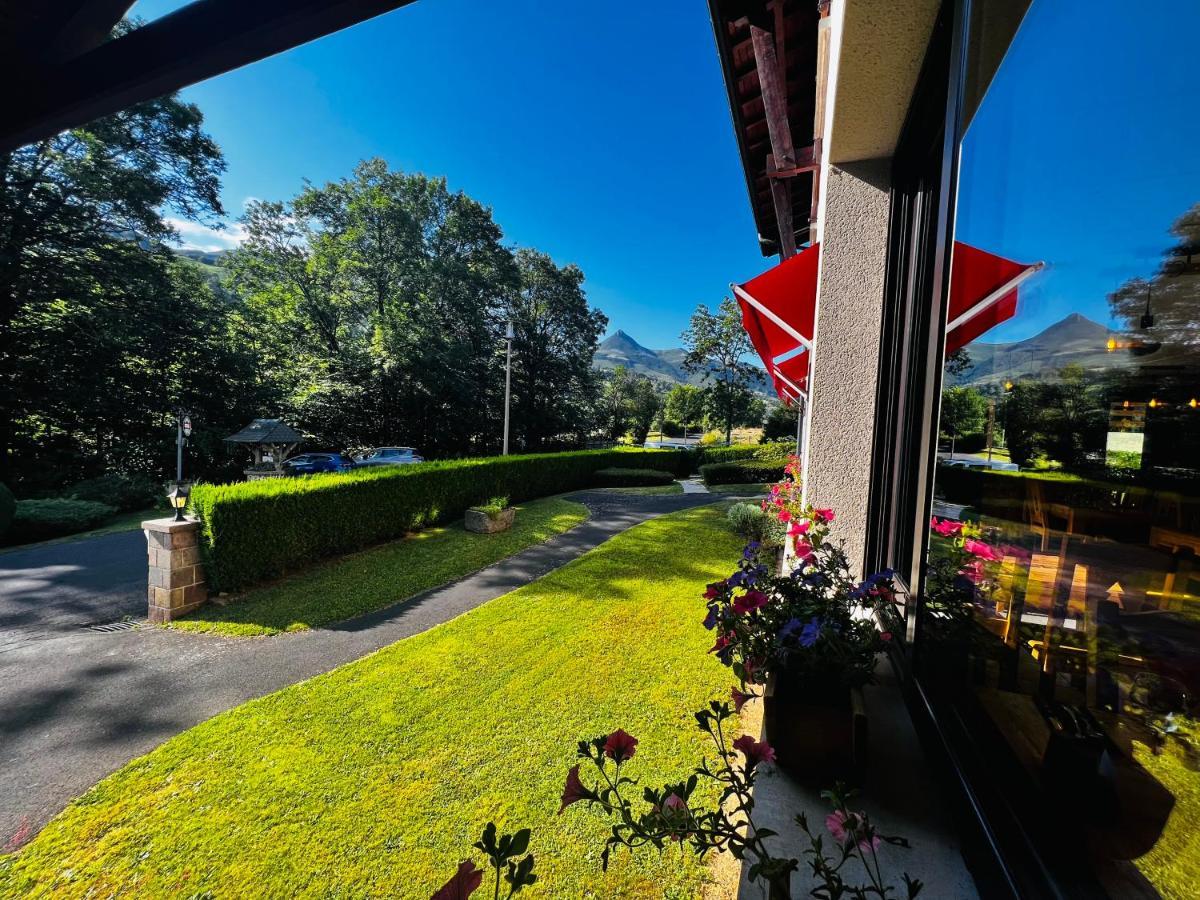 L'Escoundillou Otel Saint-Jacques-des-Blats Dış mekan fotoğraf